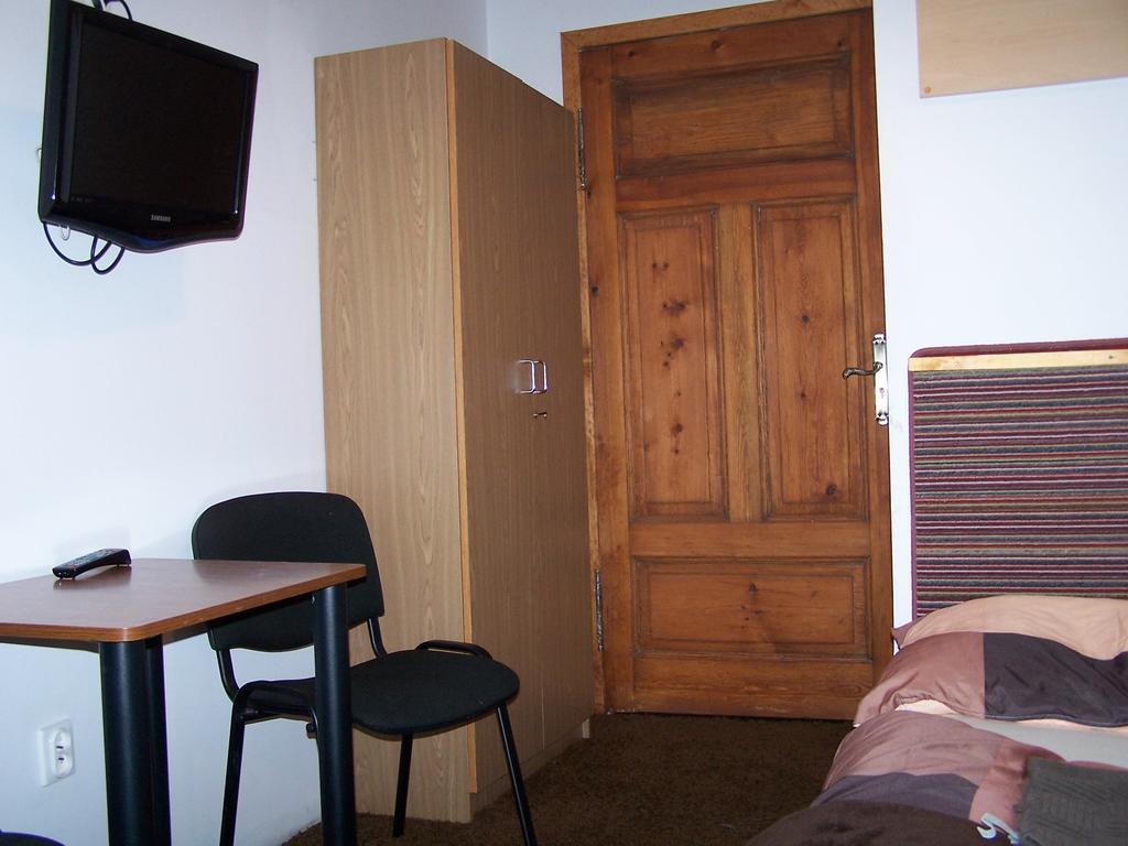Film Hostel Poznaň Pokoj fotografie