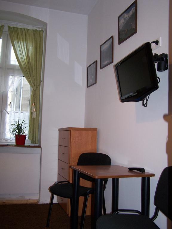Film Hostel Poznaň Exteriér fotografie