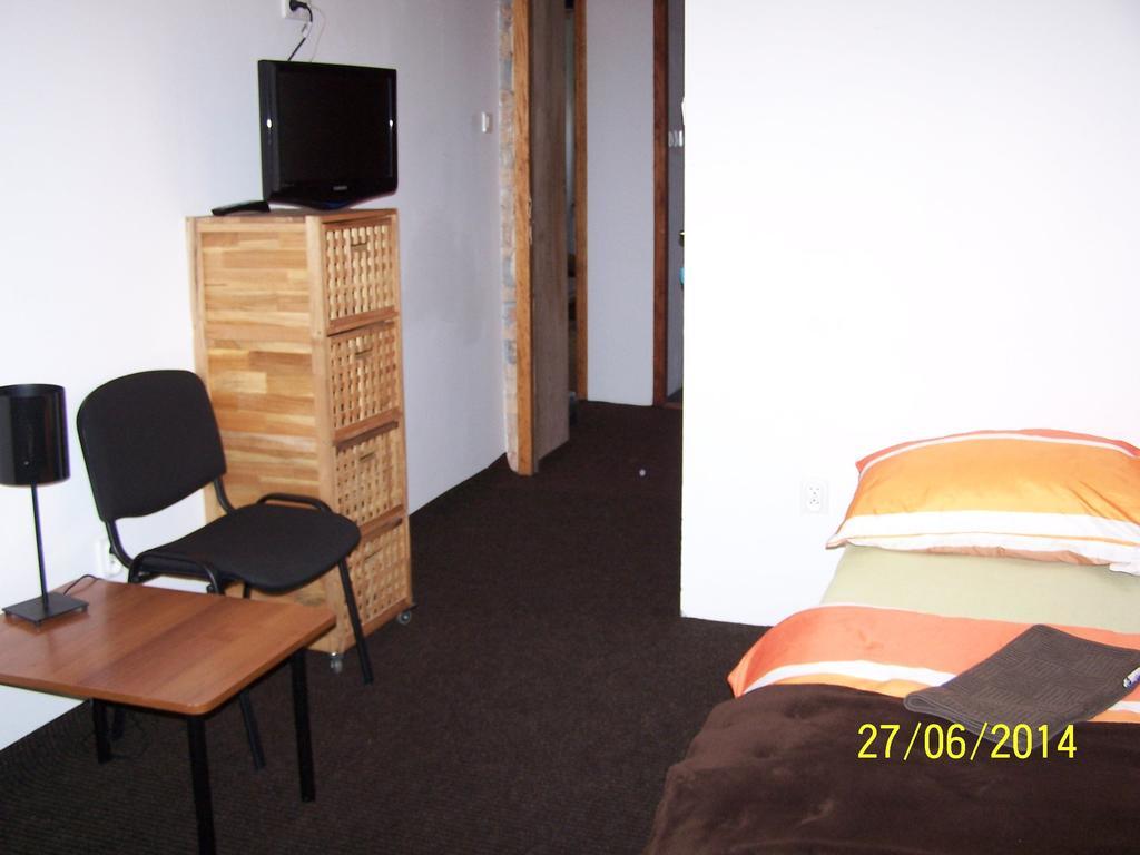 Film Hostel Poznaň Exteriér fotografie